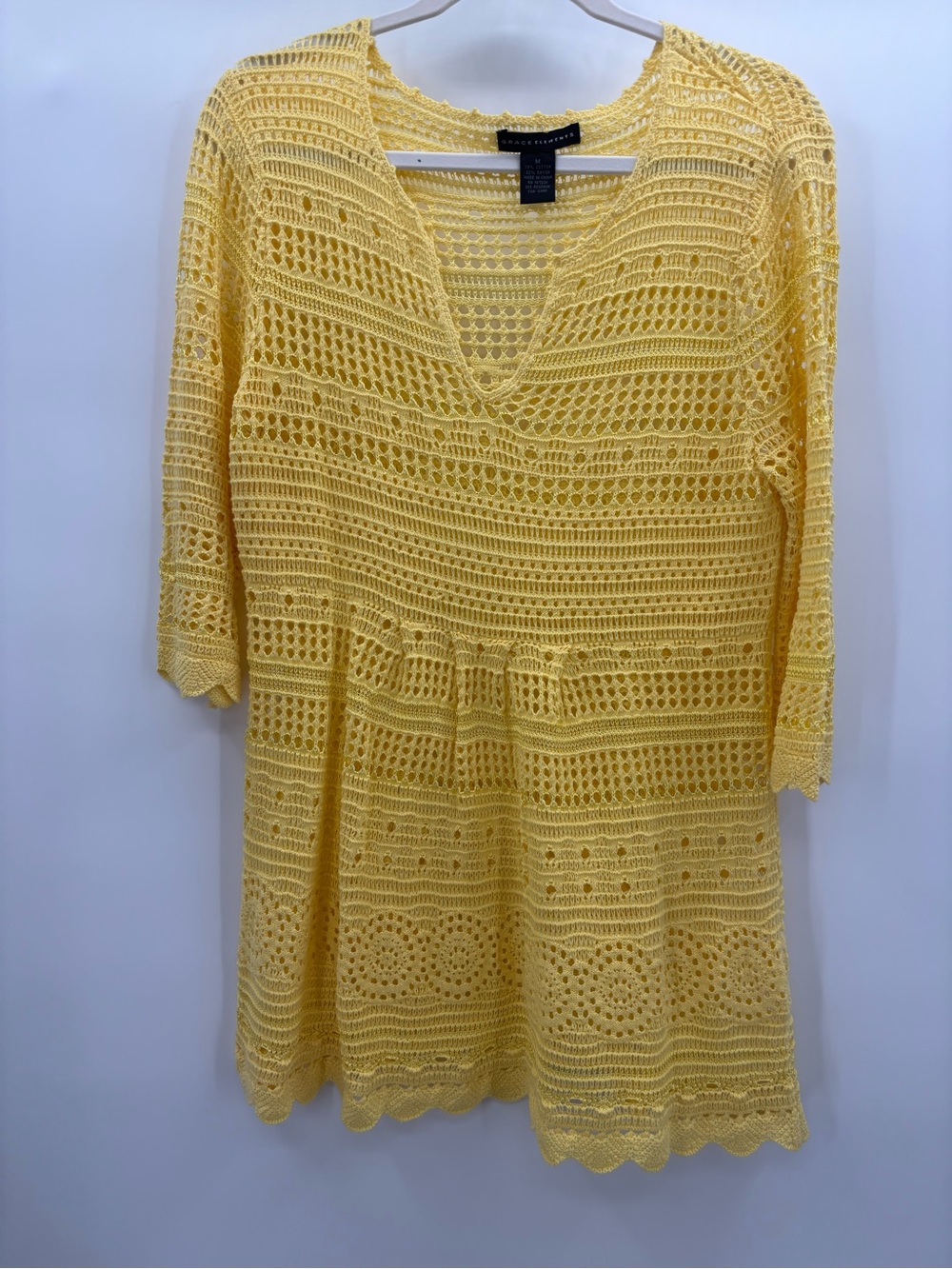 Grace Elements Bright Yellow Crochet V-Neck Tunic Top Butter Mom Size Medium